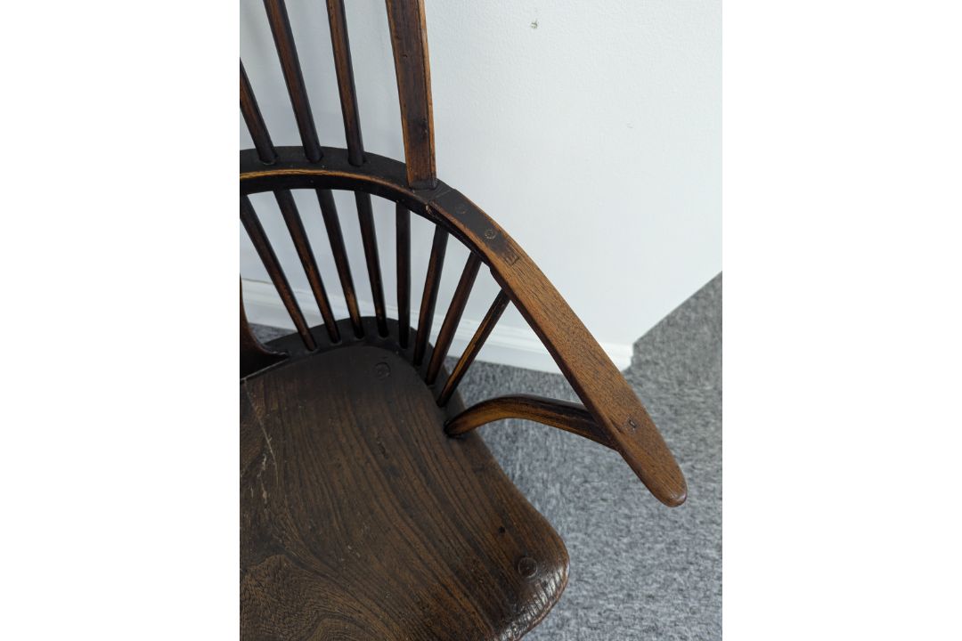 A yew and elm Windsor chair - Image 9 of 29