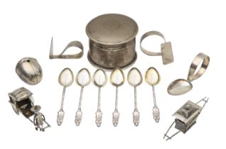 A collection of Chinese silver