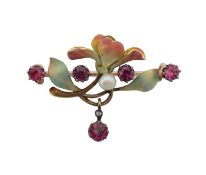 An Austro Hungarian enamel Art Nouveau brooch