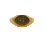 A gentleman's 18ct gold signet ring