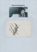 Patrick Wyngarde signed white card. TV/Film, Entertainment autograph. Good condition Est.