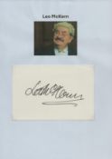 Leo McKern signed 6x4inch white card. TV/Film, Entertainment autograph. Good condition Est.