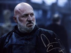 Dominic Carter signed 10x8 inch colour photo. Good condition Est.