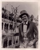Howard Keel signed 10x8 inch vintage black and white photo. Good condition. All autographs come with
