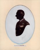 Squadron Leader Boles?aw Drobinski DFC signed 10x8 inch mounted silhouette image. Boles?aw Drobi?ski