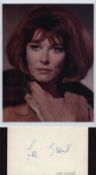 Lee Grant signed 5x3 inch white card and 8x6 inch colour photo. Good condition Est.