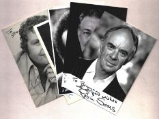 TV and Film collection 6, signed 6x4 inch black and white photos includes Robin Soans, Geoffray