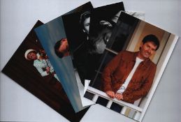 Music signed 6x4inch photo collection. 5 in total. Tommy Steele, Bryn Terfel, Daniel ODonnell and