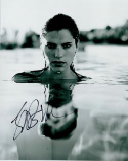 Autograph auction Football, Space, TV/Film, Military, Historic photos