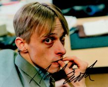 Mackenzie Crook signed 10x8inch colour photo. Good condition. All autographs come with a Certificate
