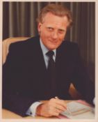 Michael Heseltine signed 10x8 inch colour photo. Good condition Est.