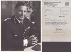 Metropolitan Police J. Walsh signed document dated 1982 Metropolitan Police Office headed paper.