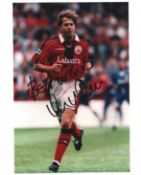 Ian Woan signed 10x8 inch colour photo pictured while playing for Nottingham Forest. Good