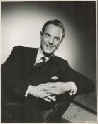 Robert Flemyng Signed 10 x 8 inch Black and White Photo. Signed in black ink. Good condition Est.