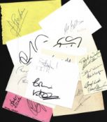 Manchester United collection 12 signed cards include legendary names such as Scanlon, Morgan,