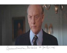 Graham Crowden signed 10x8inch James Bond colour photo. Good condition. All autographs come with a