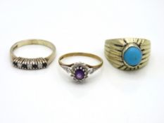A 9ct gold ring set with amethyst & diamonds, 1.8g