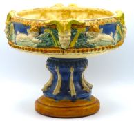A 19thC. majolica fruit bowl centrepiece, appears