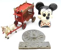 A 1930's cast iron circus wagon with horses, tiger