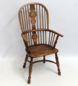 An elm & ash Windsor chair with crinoline stretche