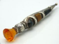A 1949 Chester silver Scottish dirk kilt pin by Ch