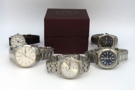 A selection of five wristwatches including Accurist (2), Seiko, Sekonda & Science Museum, case diame