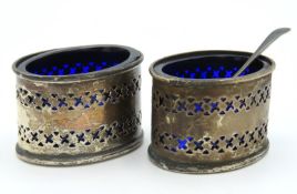 A pair of oval shaped Edwardian Birmingham silver