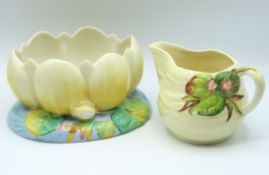 A Clarice Cliff 973 pattern lily pad bowl, 220mm w