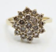 A 9ct gold CZ cluster ring, 2.3g, size K/L