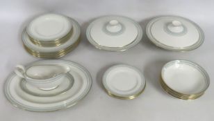 Twenty pieces of Royal Doulton 