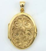 A Swedish 18ct gold locket, 6.4g, 40mm drop