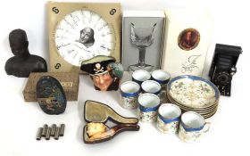 A cased meerschaum pipe, six continental porcelain