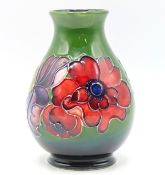 A Moorcroft pottery 