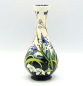 A Moorcroft pottery 