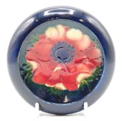 A Moorcroft pottery 