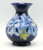 A Moorcroft pottery 