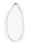 Collier de perles chinoises