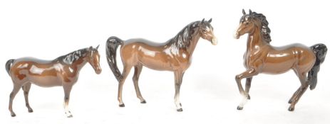 BESWICK - THREE 20TH CENTURY PORCELAIN HORSE FIGURINES