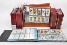 LARGE COLLECTION OF 20TH CENTURY CIGARETTE CARDS