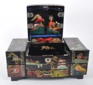 20TH CENTURY CHINESE LACQUERED JEWELRY MUSIC BOX