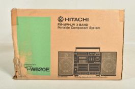 HITACHI - MODEL MS-W620E - PORTABLE BOOMBOX