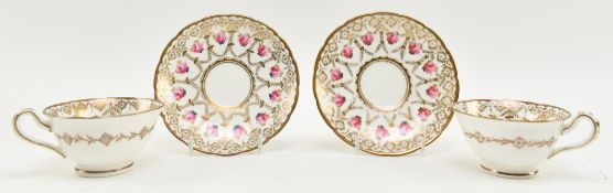 PAIR OF ENGLISH PORCELAIN 19TH CENTURY HAND PAINTED TEA CUPS & SAUCERS