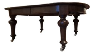 LARGE 19TH CENTURY MAHOGANY EXTENDING DINING TABLE
