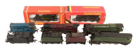 MODEL RAILWAY - COLLECTION OF OO GAUGE LOCOMOTIVES