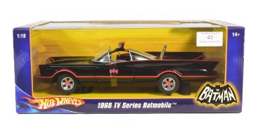 DIECAST - HOT WHEELS 1/18 SCALE DIECAST BATMOBILE