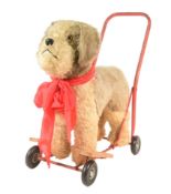 LINES BROS PUSH WALK ALONG DOG ON WHEELS