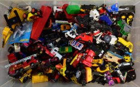 DIECAST - LARGE COLLECTION OF ASSORTED DIECAST MODEL CARS