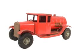 TINPLATE TOYS - VINTAGE TRIANG LINES BROS TINPLATE PETROL TANKER