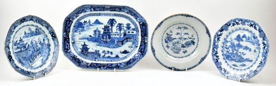 FOUR QING DYNASTY BLUE AND WHITE PORCELAIN PLATES 清 青花山水盘四件