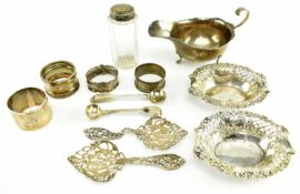 COLLECTION OF VICTORIAN HALLMARKED SILVER PIECES